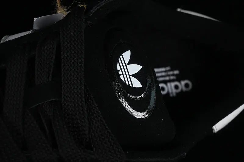 Campus Retro Sneakers - Black & White - NocturiaShop