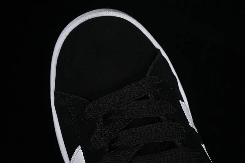 Campus Retro Sneakers - Black & White - NocturiaShop