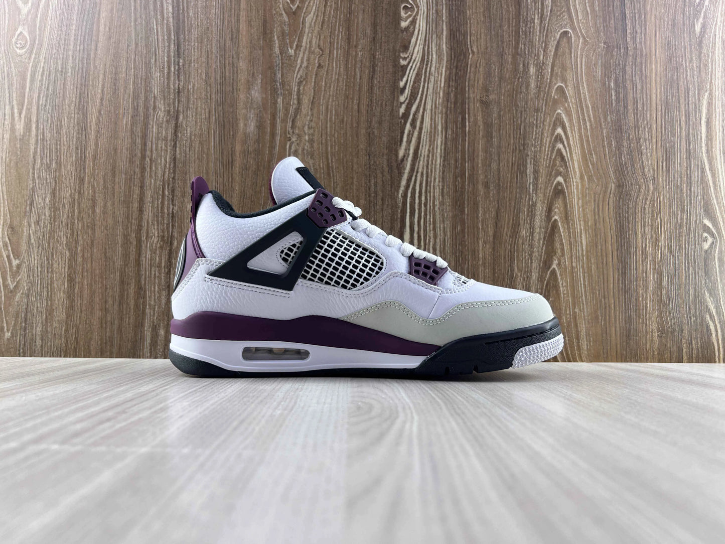 Classic Retro 4 Sneakers - PSG Paris Saint-Germain - NocturiaShop