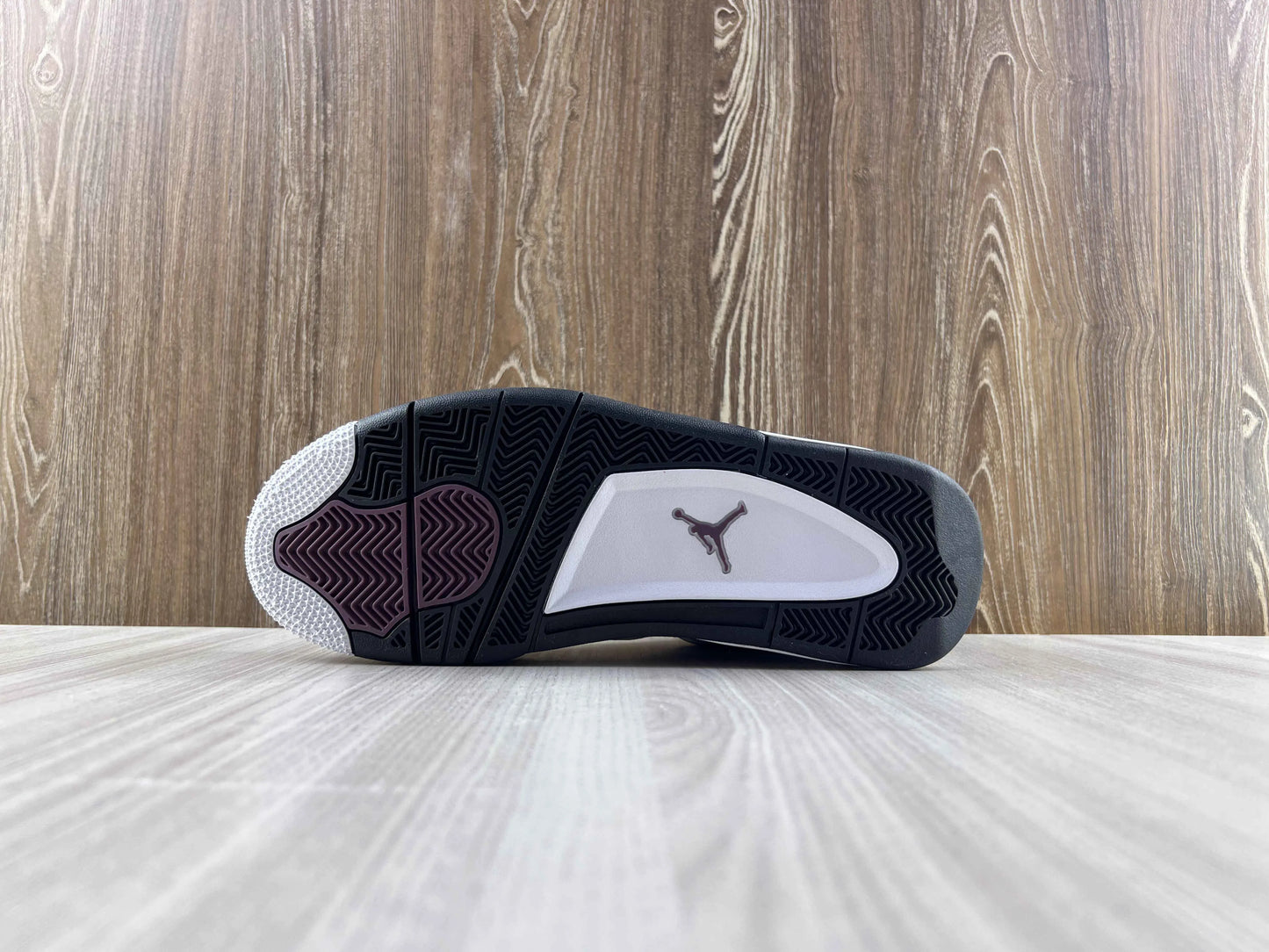 Classic Retro 4 Sneakers - PSG Paris Saint-Germain - NocturiaShop