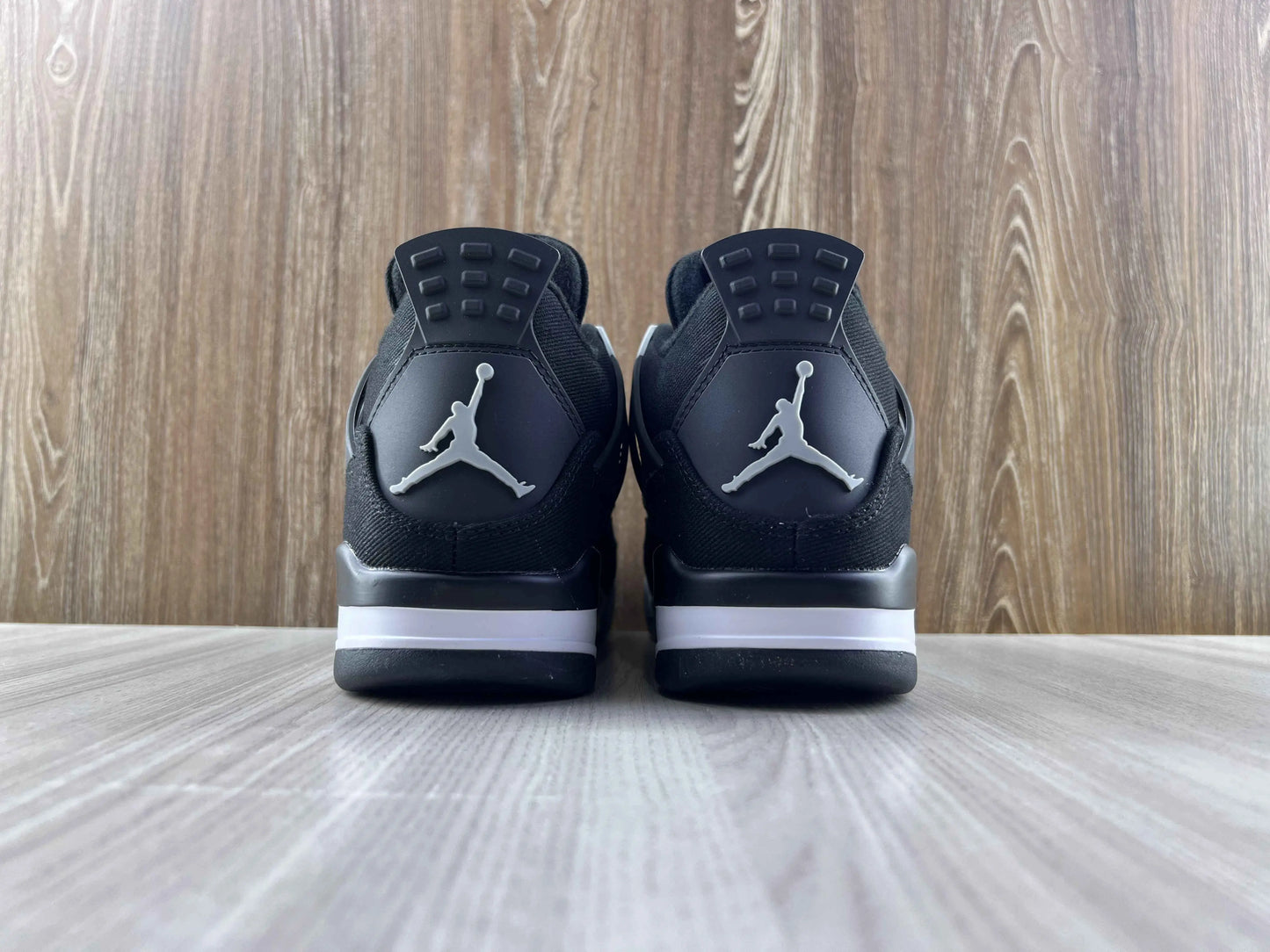 Classic Retro 4 Sneakers - SE Black Canvas - NocturiaShop