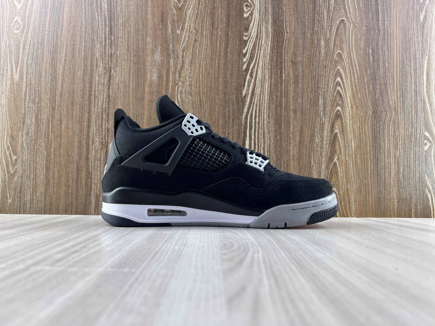 Classic Retro 4 Sneakers - SE Black Canvas - NocturiaShop