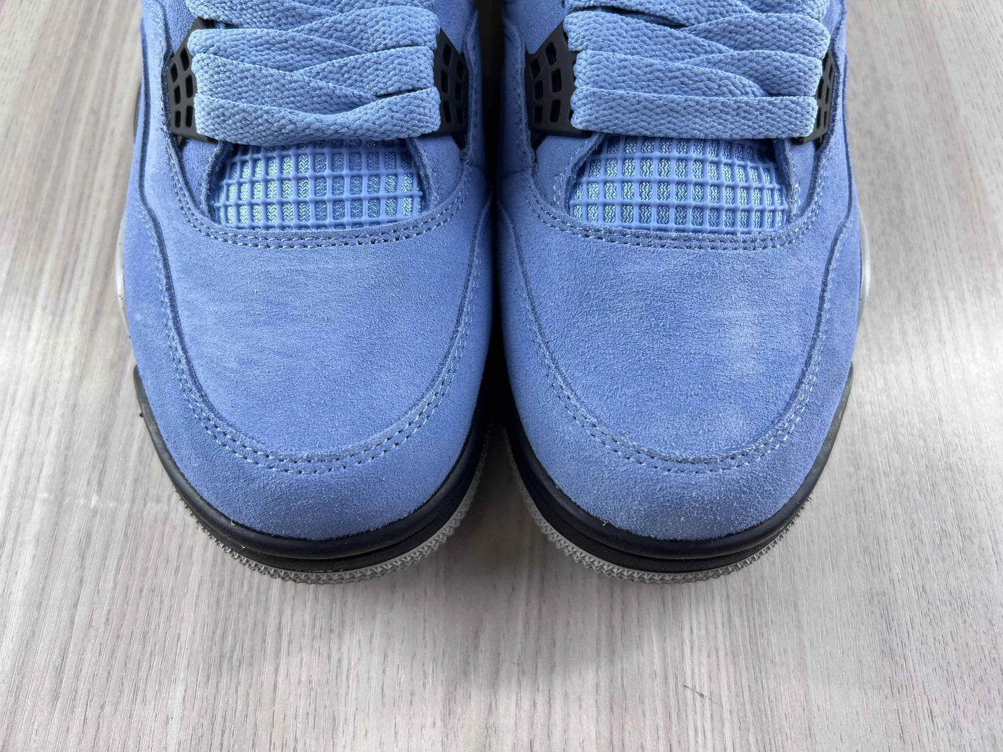 Classic Retro 4 Sneakers - University Blue - NocturiaShop