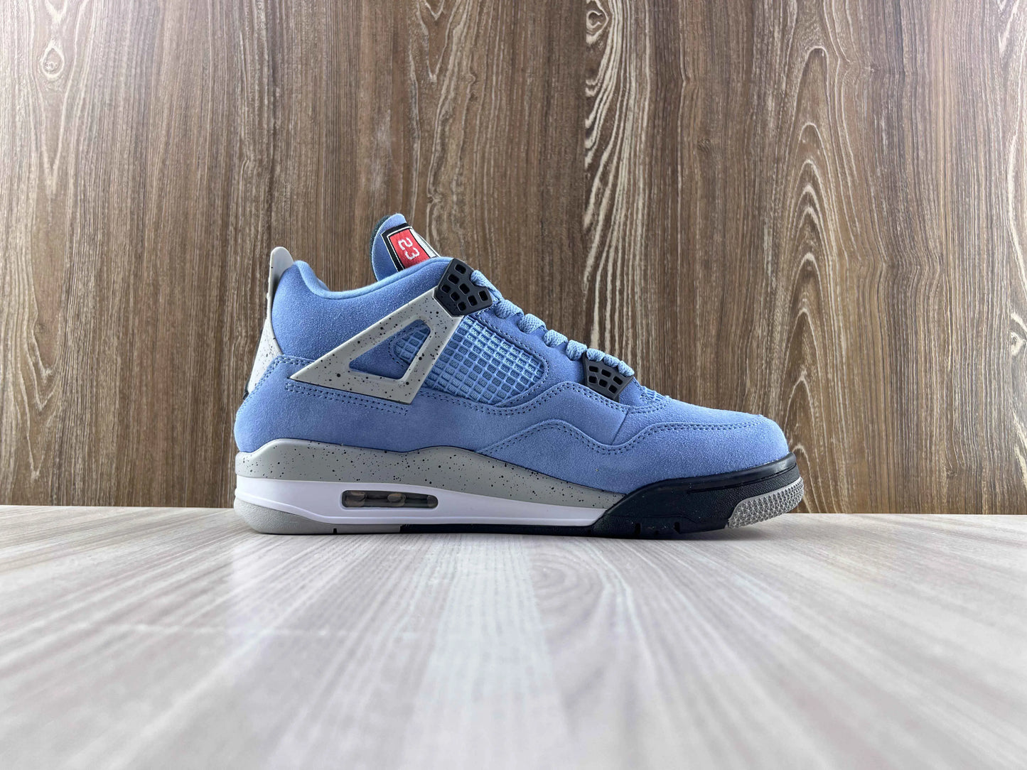 Classic Retro 4 Sneakers - University Blue - NocturiaShop