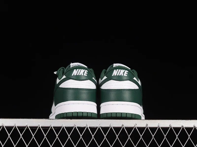 Dunk Style Retro Sneakers - White & Green - NocturiaShop