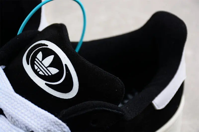 Campus Retro Sneakers - Black & White - NocturiaShop
