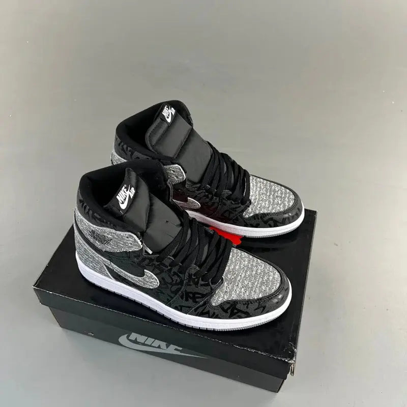 Classic Retro 1 Sneakers - High NocturiaShop