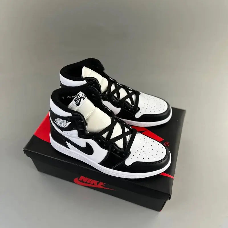 Classic Retro 1 Sneakers - High NocturiaShop